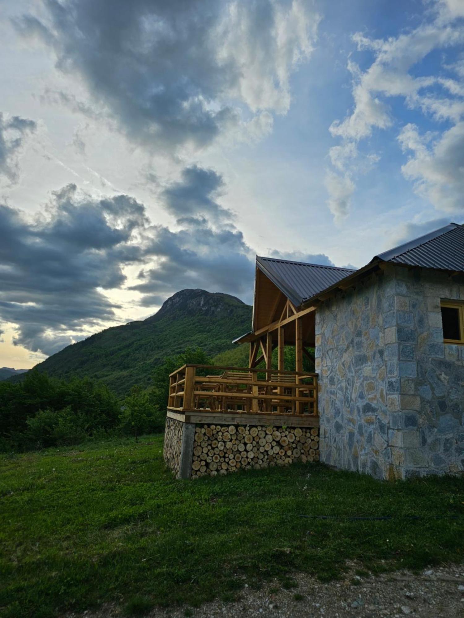 Ethno Star Bojovic Gusinje Exterior foto