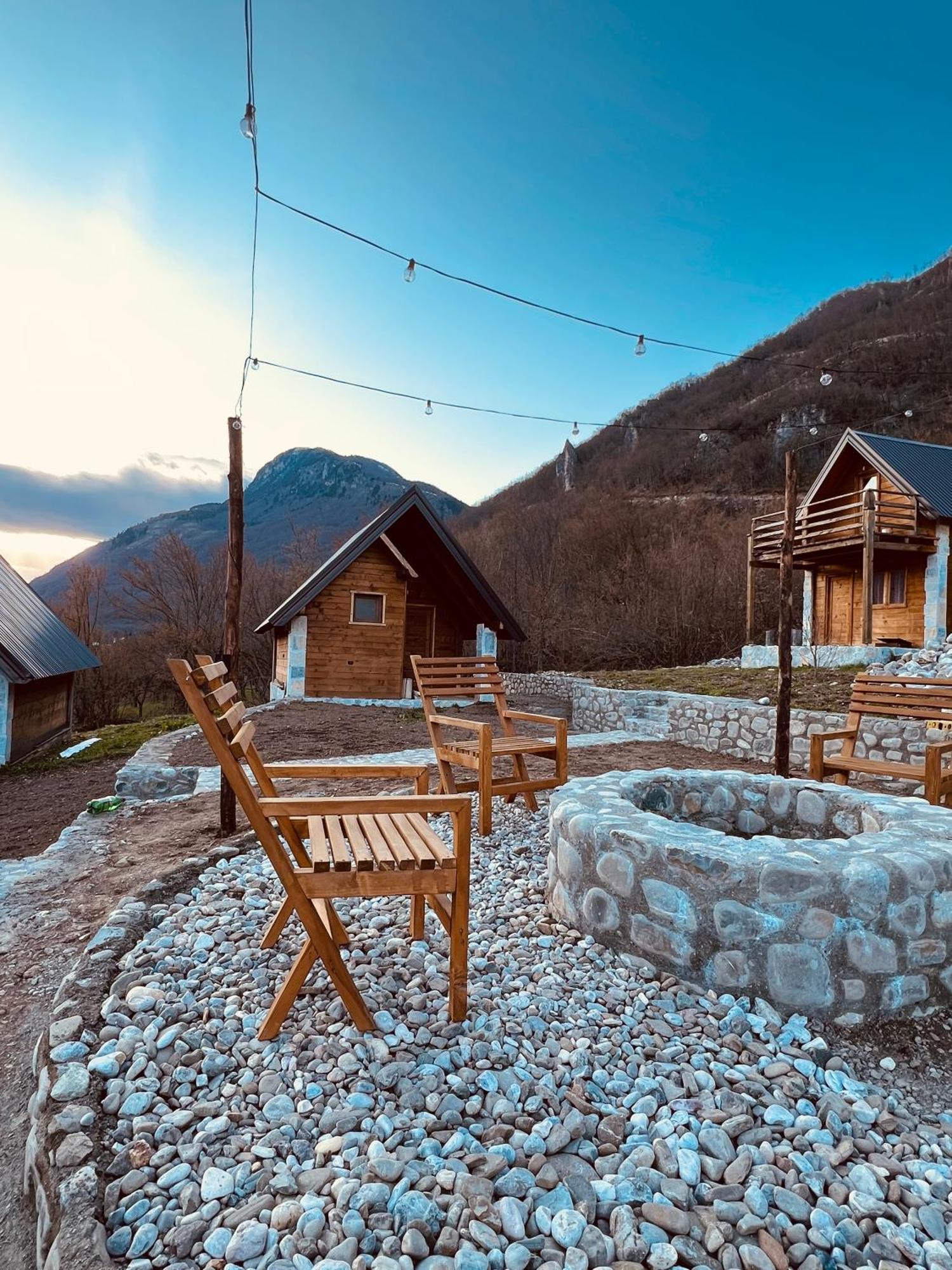 Ethno Star Bojovic Gusinje Exterior foto